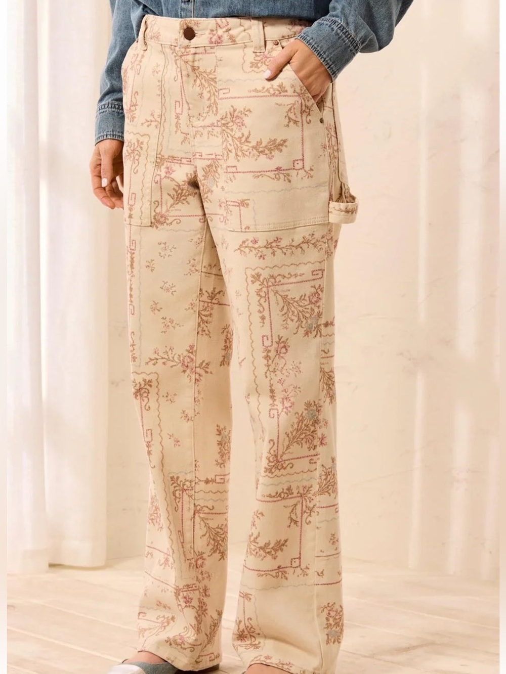 Tribal Jeans Audrey Carpenter Super Straight Embroidered Denim Jeans NWT Size 4